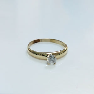 ANILLITO, SOLITARIO ORO 14 K 1.6 GRMS (SEMINUEVO)