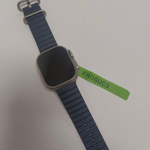SMARTWATCH APPLE ULTRA TITANIO A2622 49 MM GPS + CELULAR (SEMINUEVO)