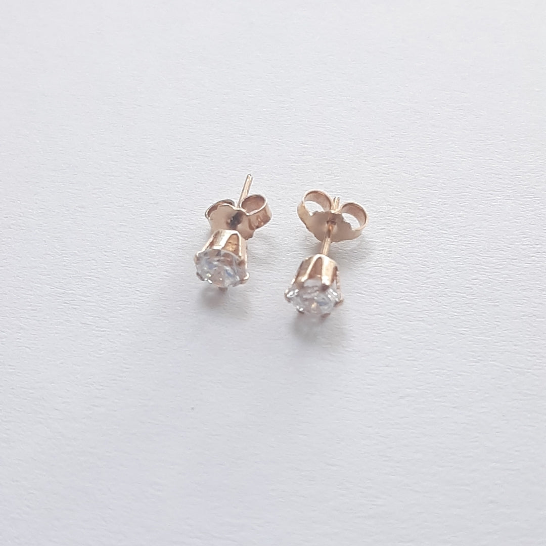 BROQUELES PAR ORO 10 K 0.5 GRMS (SEMINUEVO)