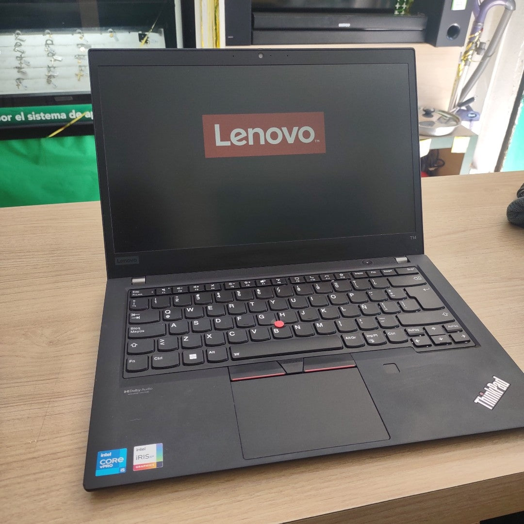 LAPTOP LENOVO THINKPAD T14 GEN 2 (2023) 512 GB SSD 16 GB RAM (SEMINUEVO)