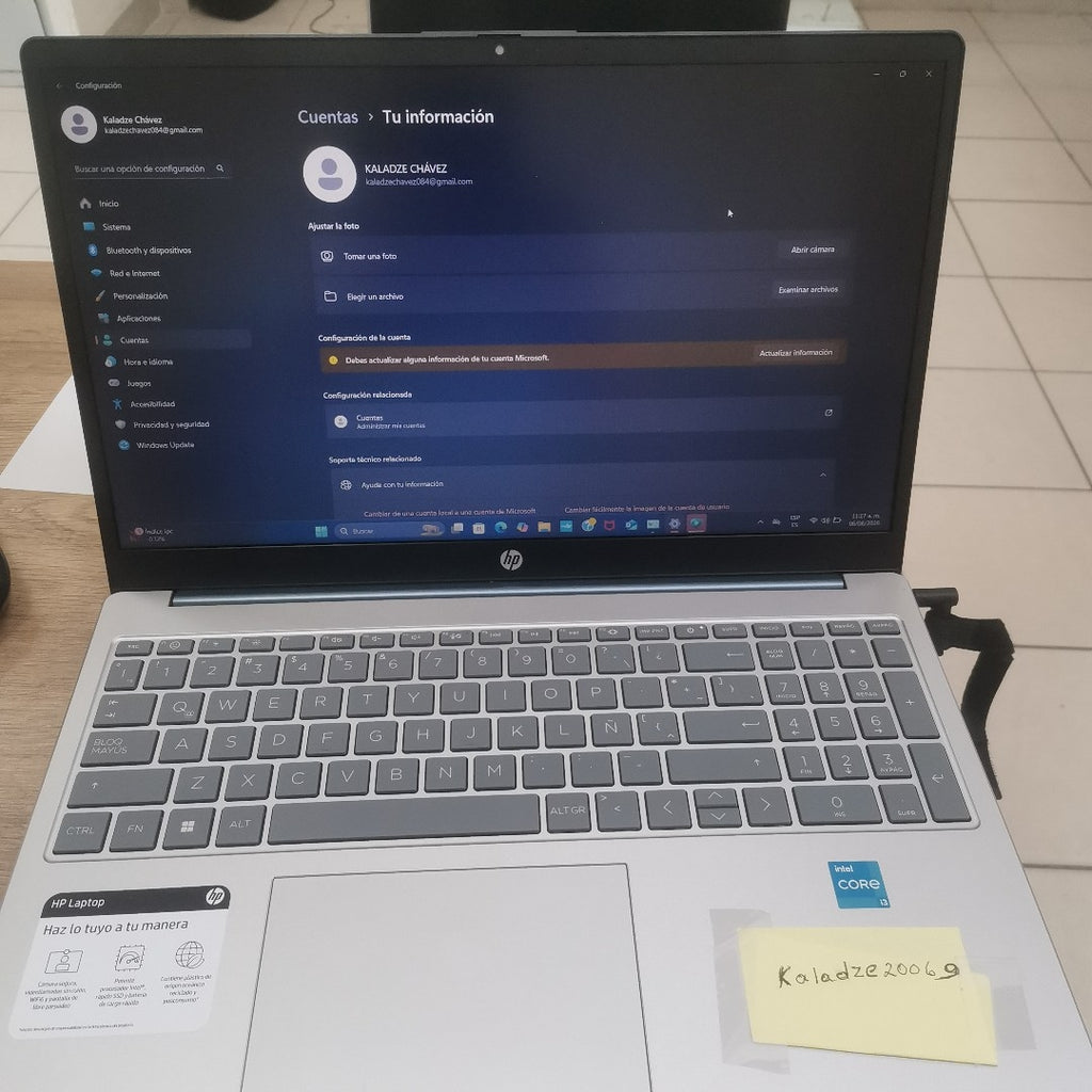 LAPTOP HP 15-FD0026LA (2024) 512 GB SSD 8 GB RAM (SEMINUEVO)