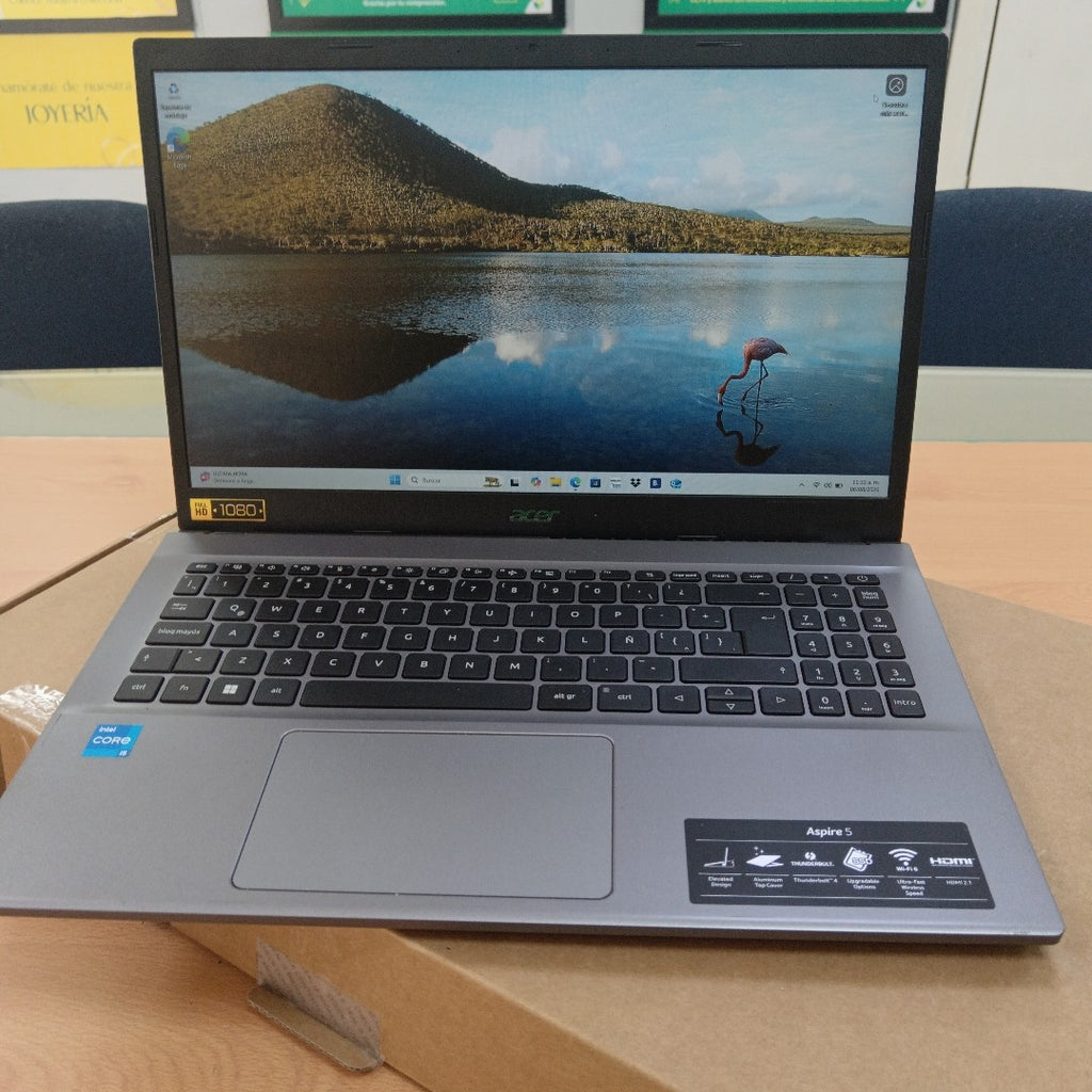 LAPTOP ACER ASPIRE 5 A515-57-52AT (2023) 512 GB SSD 8 GB RAM (SEMINUEVO)