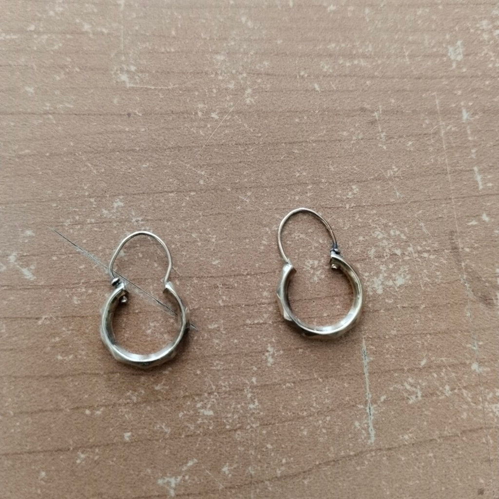 ARRACADAS PAR ORO 14 K 0.8 GRMS (SEMINUEVO)