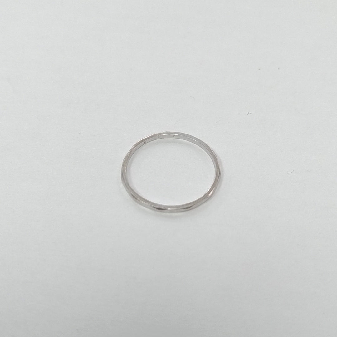 ARGOLLA ORO BLANCO 14 K 0.7 GRMS (SEMINUEVO)