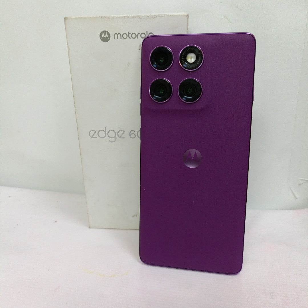 CELULAR MOTOROLA EDGE 60 PRO XT2507-1 (2025) 512 GB 12 GB RAM (SEMINUEVO)