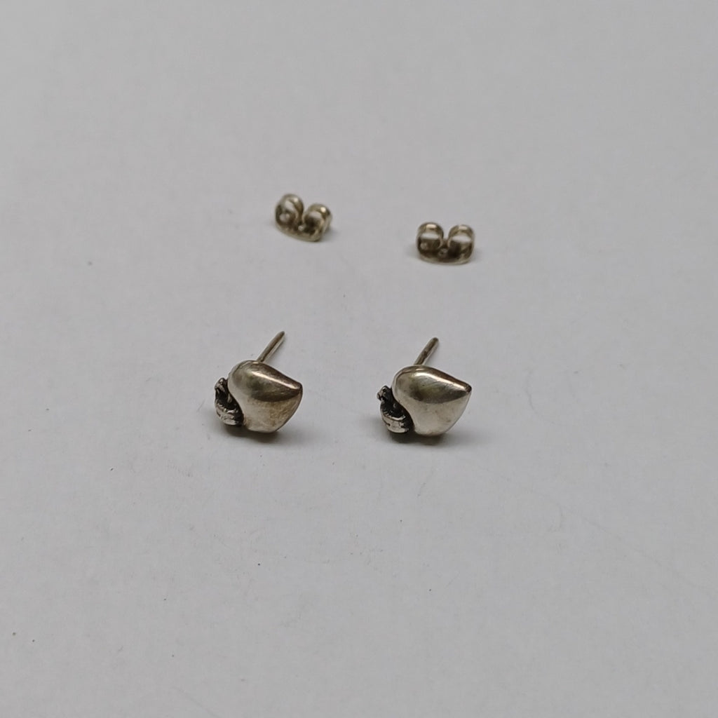 ARETES PAR PLATA 1.7 GRMS (SEMINUEVO)