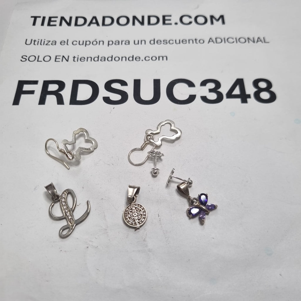 ARETES PAR, DIJE PLATA 6 GRMS (SEMINUEVO)