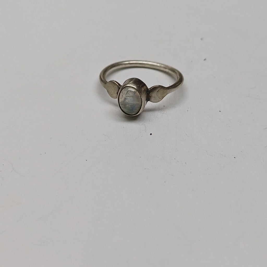 ANILLITO PLATA 1.9 GRMS (SEMINUEVO)
