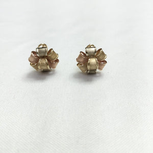 ARETES PAR ORO COMBINADO 14 K 3,40 GRMS (SEMINUEVO)