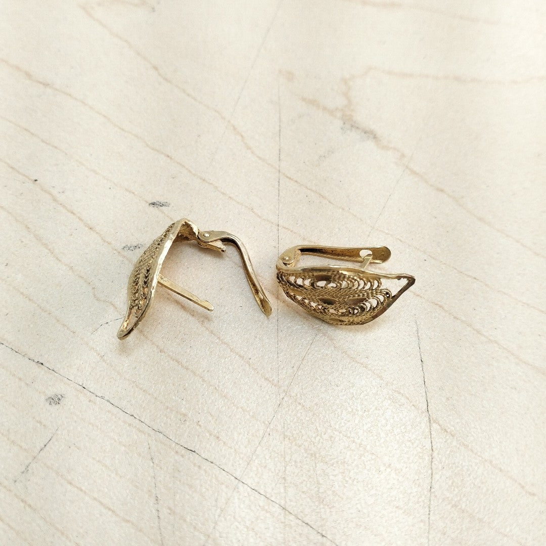 ARETES PAR ORO 14 K 3.7 GRMS (SEMINUEVO)