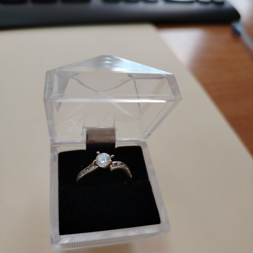 SOLITARIO ORO 10 K 1,90 GRMS (SEMINUEVO)