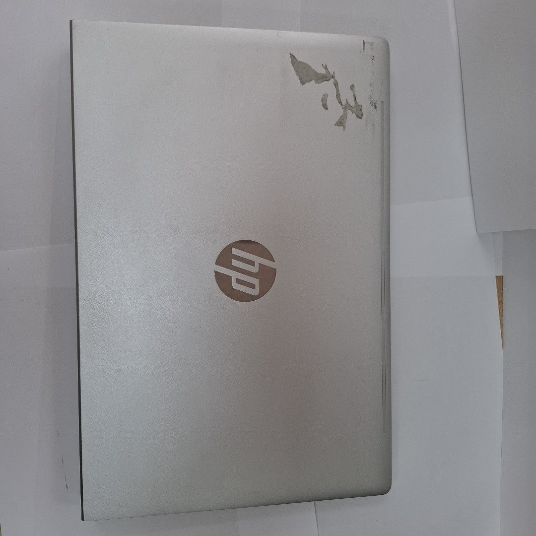 LAPTOP HP PROBOOK 440 G9 (2024) 512 GB SSD 16 GB RAM (SEMINUEVO)