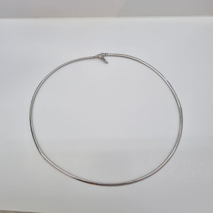 GARGANTILLA ORO BLANCO 14 K 16 GRMS (SEMINUEVO)