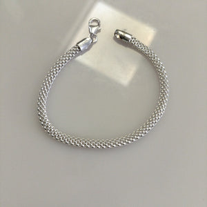 PULSERA TEJIDO ESPECIAL PLATA .925 18 CM 4.9 GR (NUEVO)