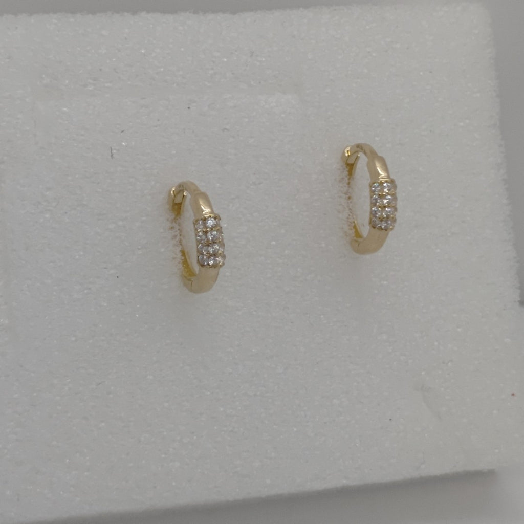 HUGGIES ORO 14K 1.4 (NUEVO)