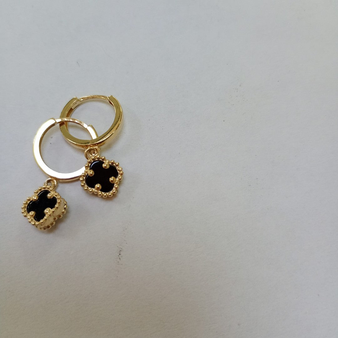 HUGGIES ORO 14K 2.2 (NUEVO)