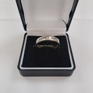 ANILLO ORO BLANCO 10 K 6.4 GRMS (SEMINUEVO)