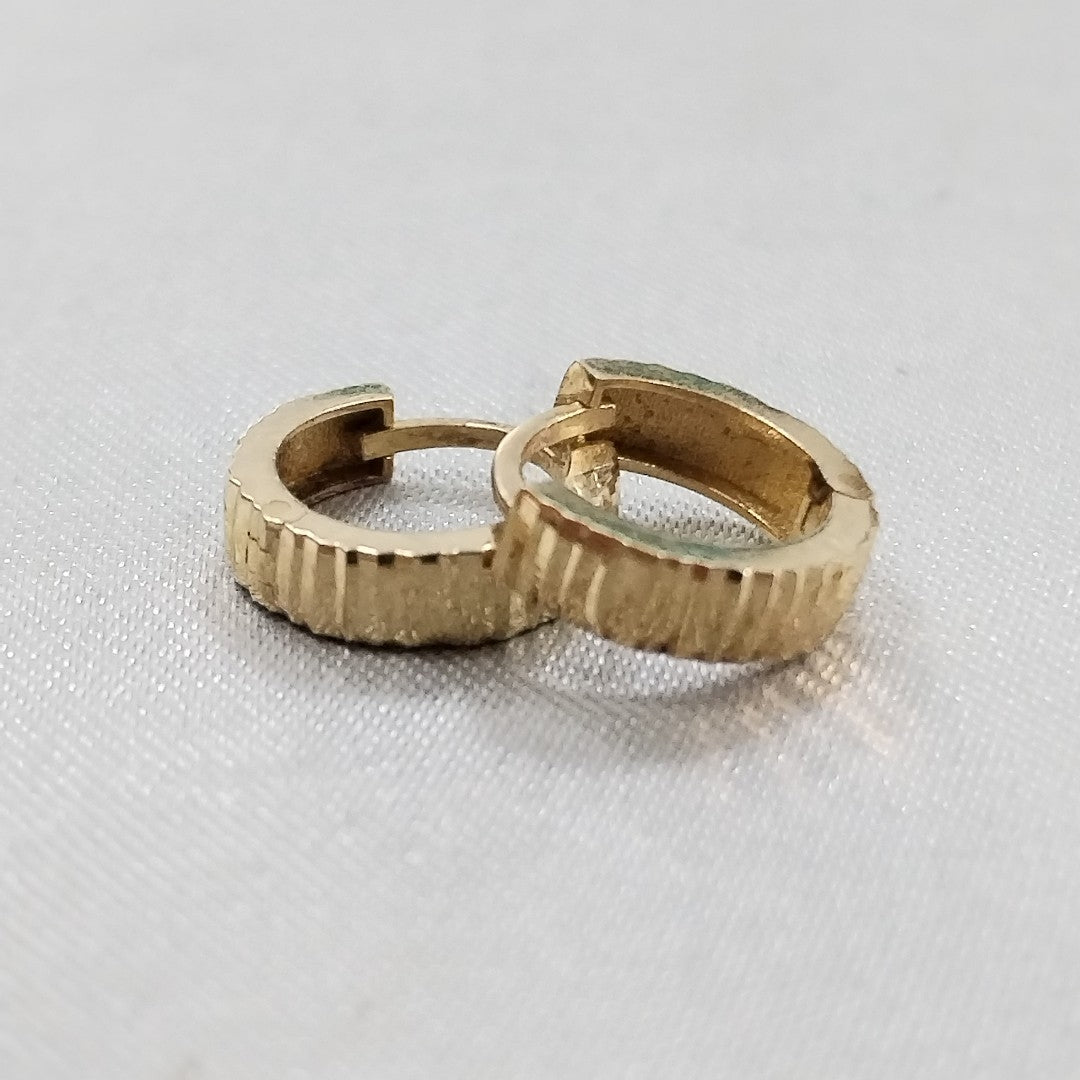 ARRACADAS PAR ORO 10 K 1 GRMS (SEMINUEVO)
