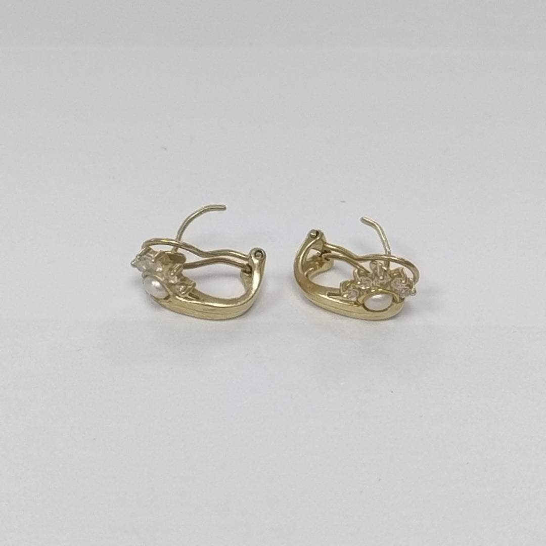 ARETES PAR ORO 10 K 4.5 GRMS (SEMINUEVO)