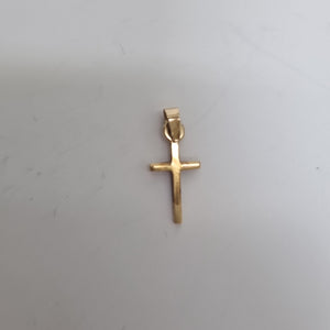 CRUZ DE CARAVACA, DIJE ORO 10 K 0.7 GRMS (SEMINUEVO)