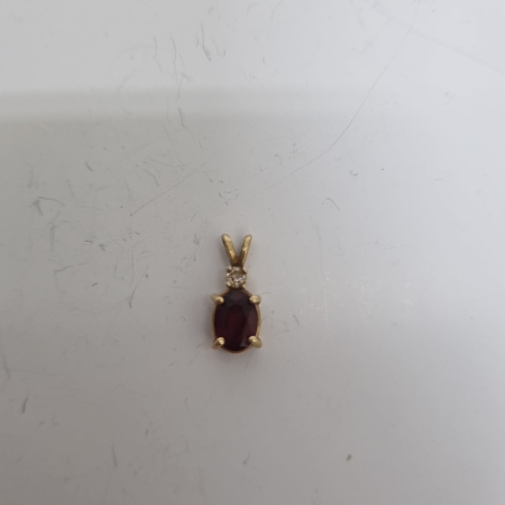 DIJE ORO 10 K 0,90 GRMS (SEMINUEVO)