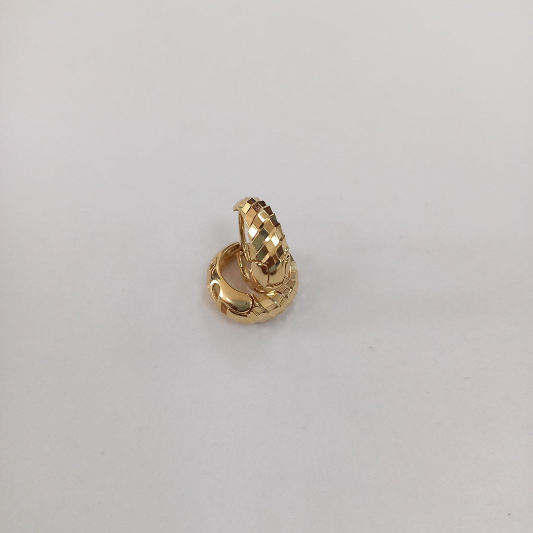 HUGGIES ORO 14K 1.8 (NUEVO)
