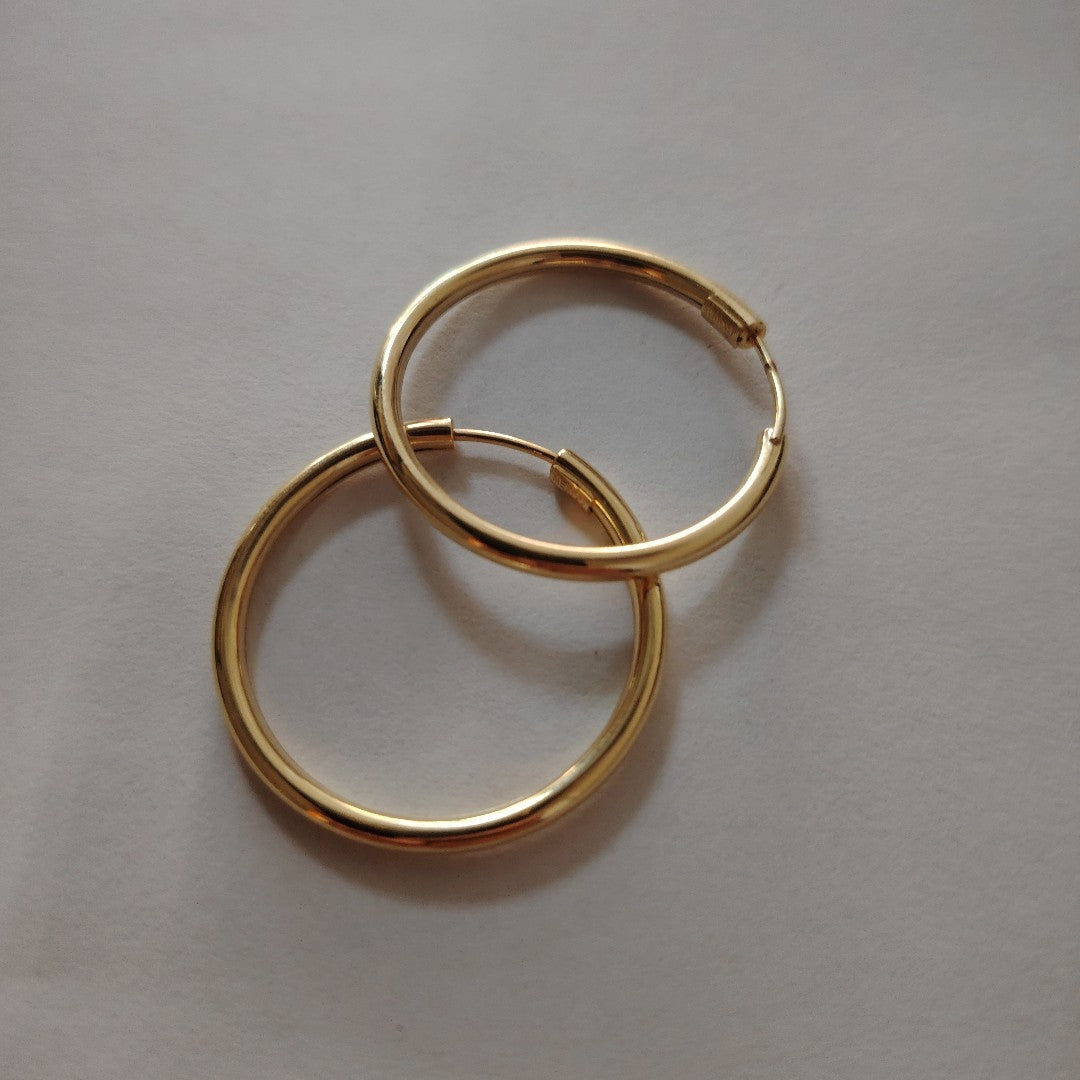 ARRACADAS PAR ORO 14 K 3.7 GRMS (SEMINUEVO)