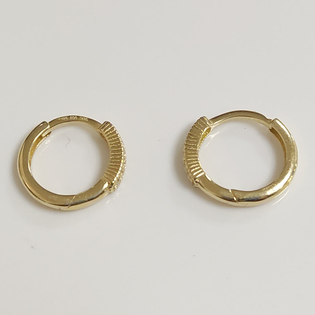 HUGGIES ORO 14K 1.3 (NUEVO)