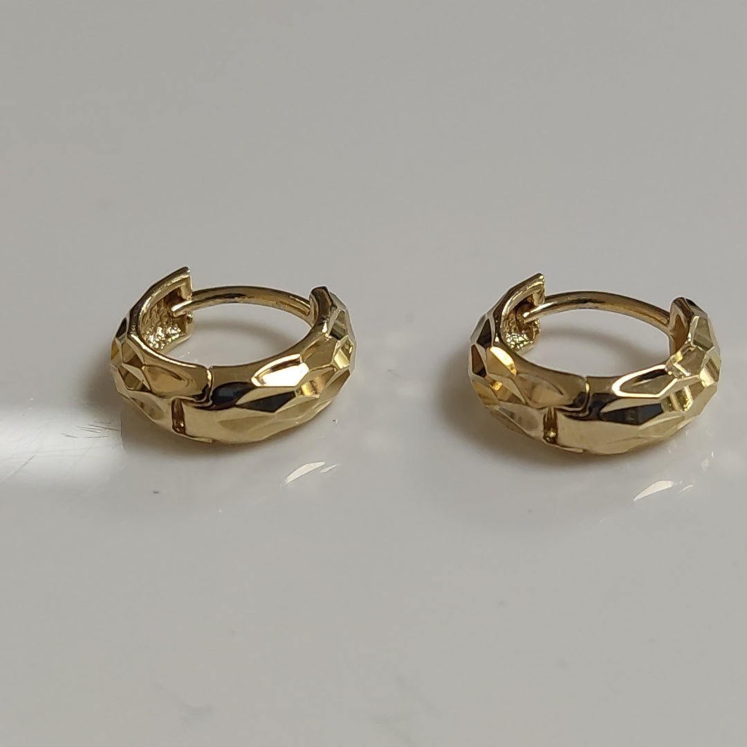 HUGGIES ORO 14K 1.7 (NUEVO)