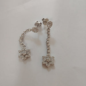 ARETES PAR ORO BLANCO 18 K 5,20 GRMS (SEMINUEVO)
