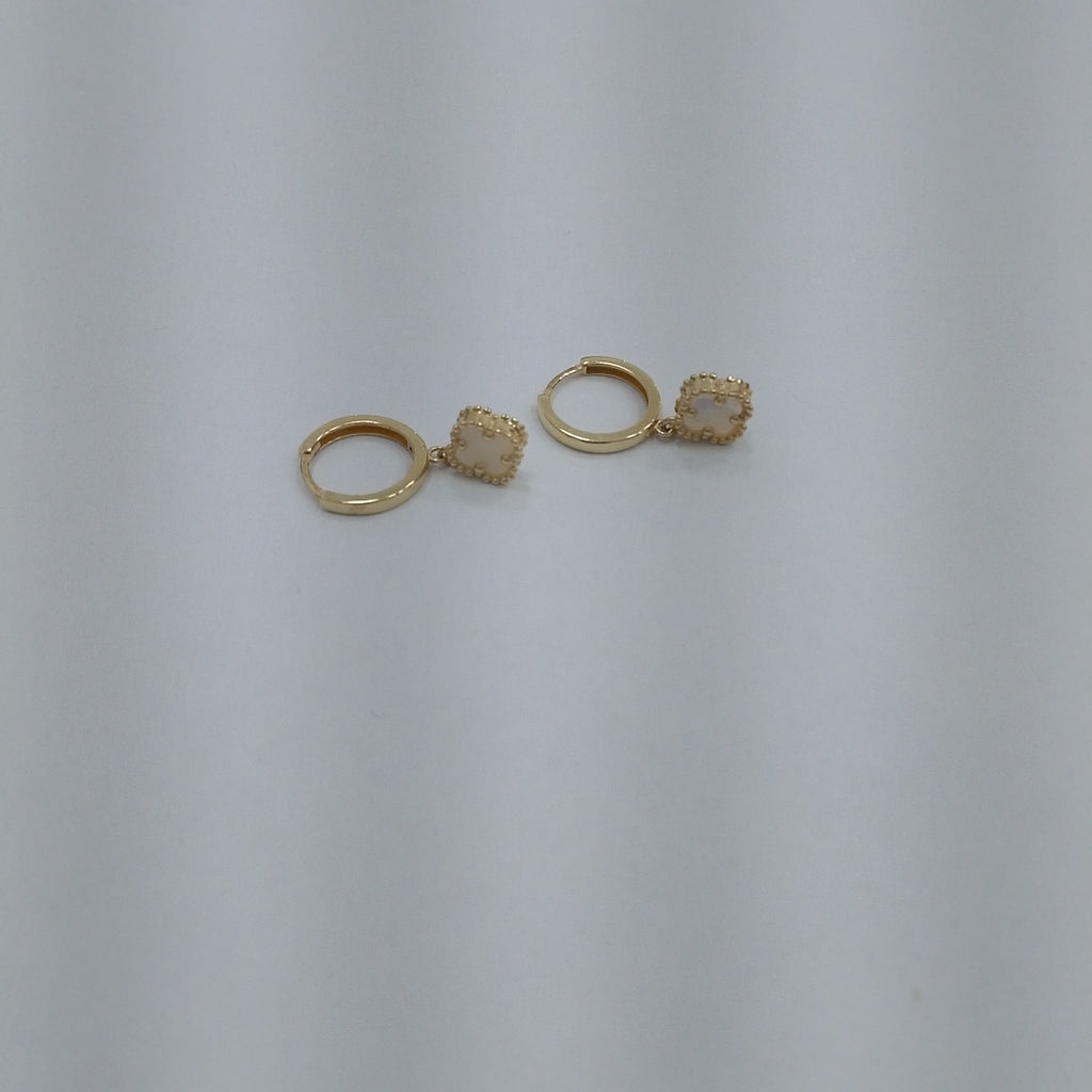 HUGGIES ORO 14K 2.1 (NUEVO)