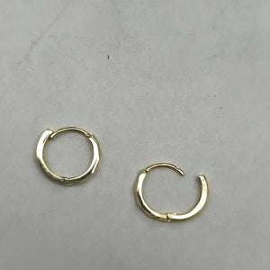 HUGGIES ORO 14K 1.3 (NUEVO)