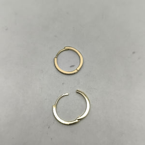 HUGGIES ORO 14K 1.4 (NUEVO)