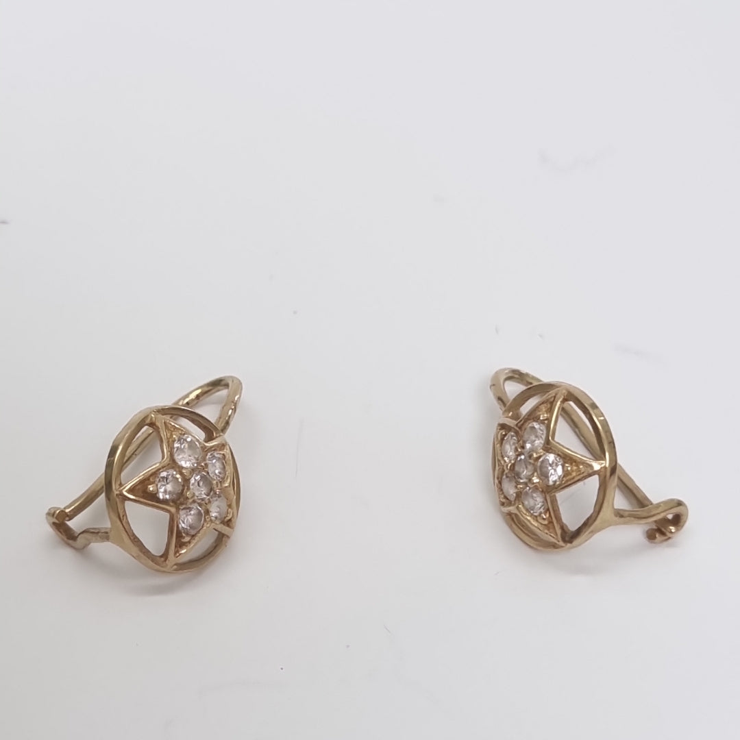 ARETES PAR ORO 10 K 1.8 GRMS (SEMINUEVO)