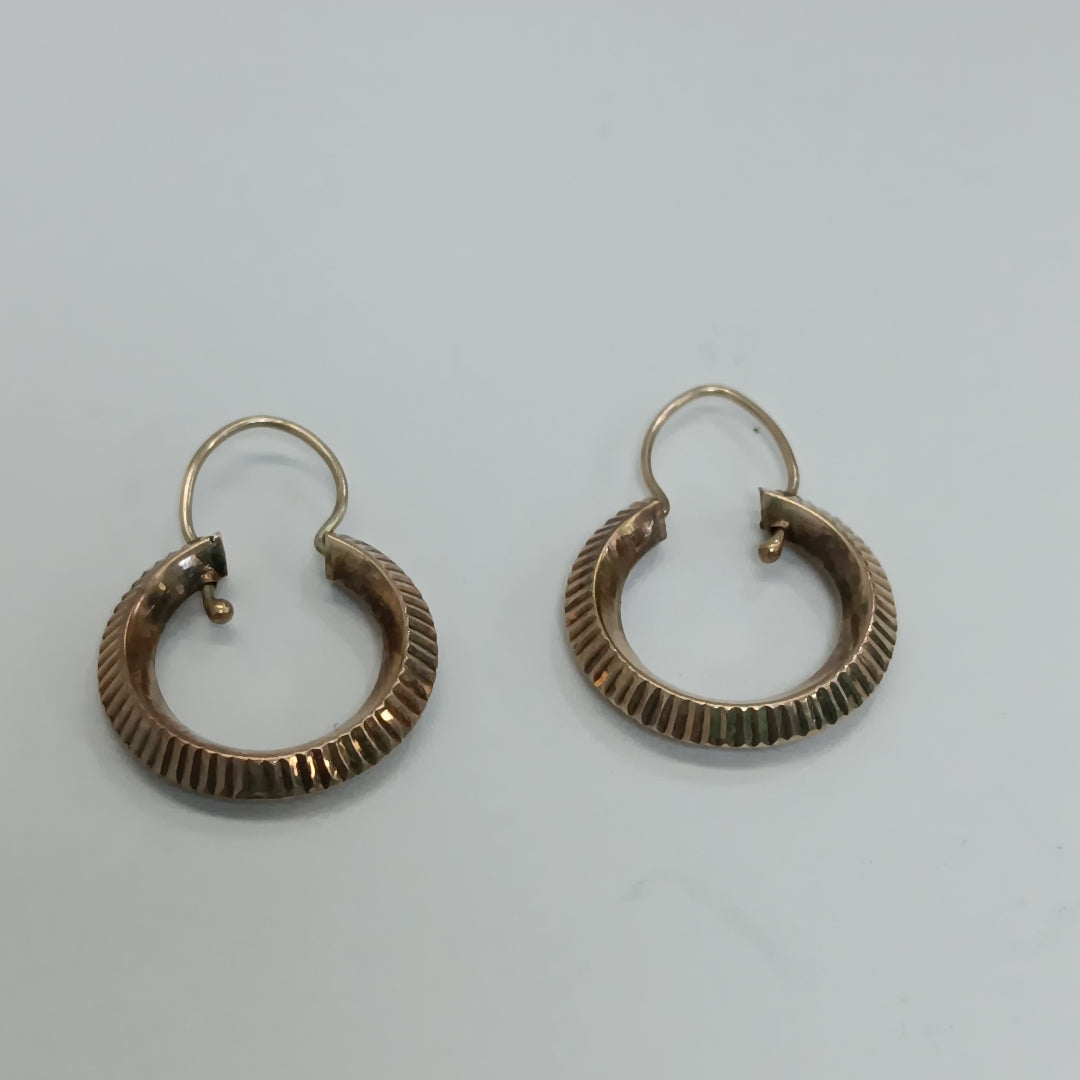 ARETES PAR ORO 8 K 1,50 GRMS (SEMINUEVO)