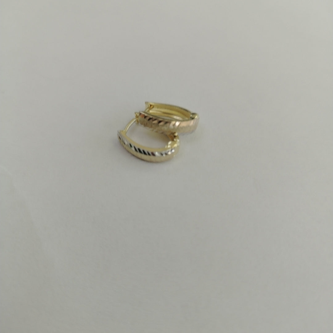 HUGGIES ORO 14K 1.1 (NUEVO)