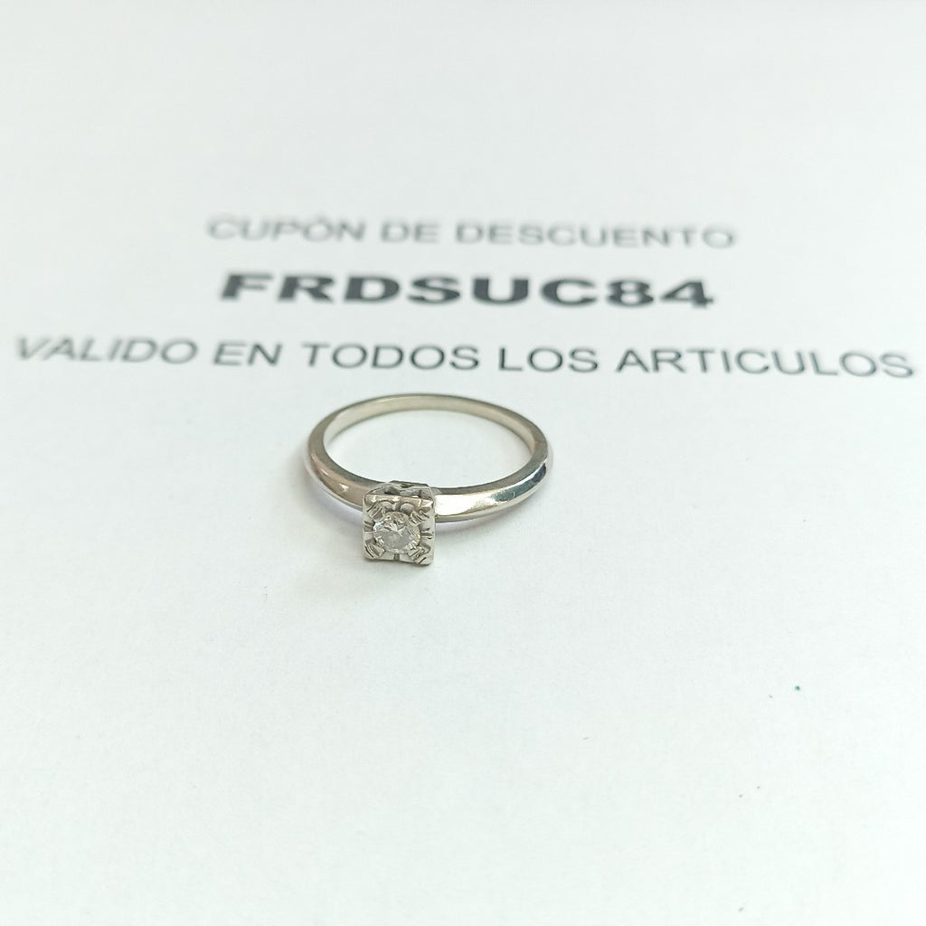 SOLITARIO ORO BLANCO 14 K 3 GRMS (SEMINUEVO)