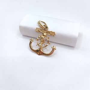 CRISTO EN ANCLA ORO 14 K 3.6 GRMS (SEMINUEVO)