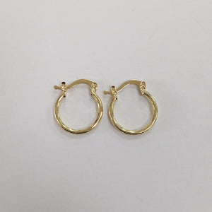 ARETES ARRACADAS ESTRIADAS 14K 1.4 GR (NUEVO)