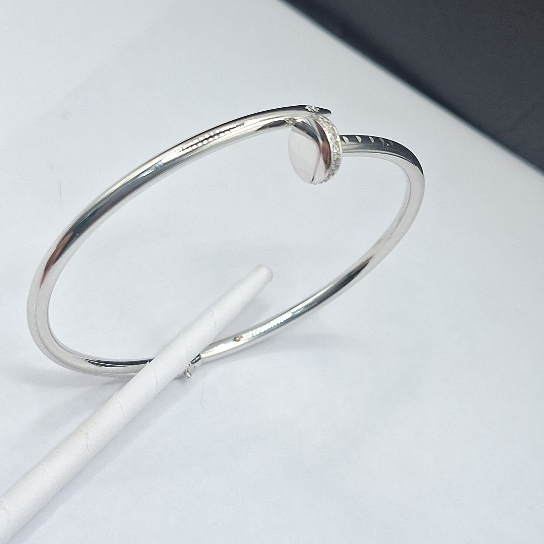PULSERA RIGIDA ORO, ORO BLANCO 14 K 6.6 GRMS (SEMINUEVO)
