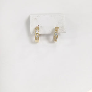 ARETES ARRACADAS C CIRCONIAS 10K 2.6 GR (NUEVO)