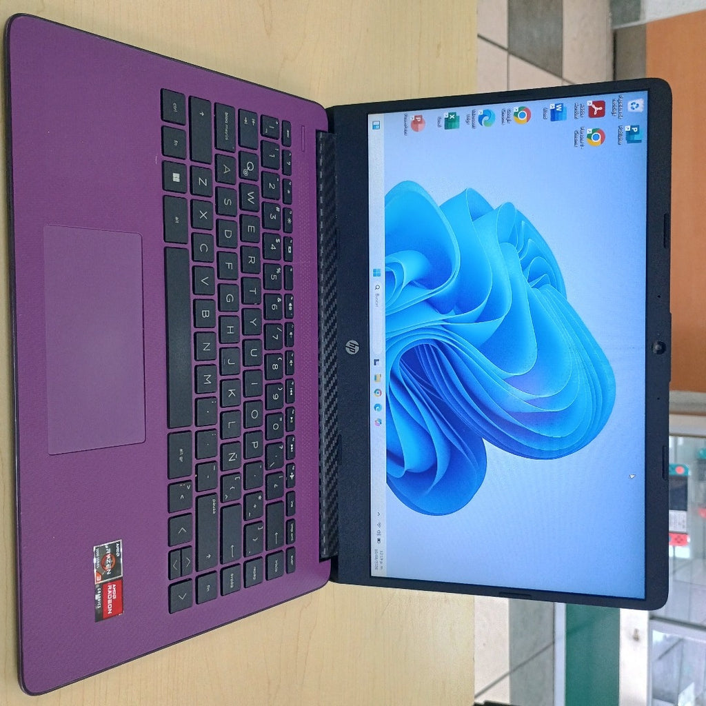 LAPTOP HP 14-FQ1005LA (2023) 256 GB SSD 8 GB RAM (SEMINUEVO)
