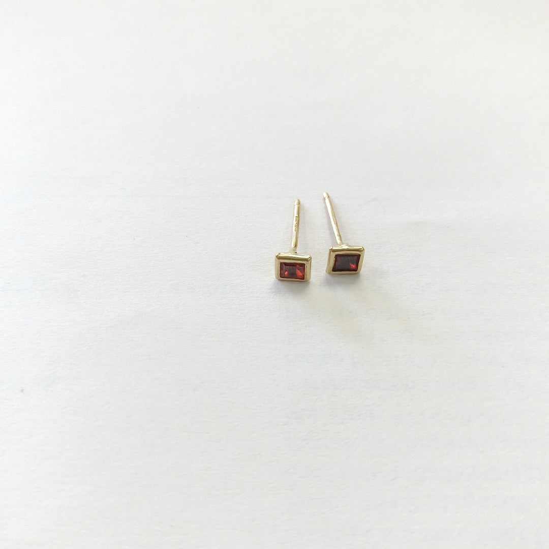 BROQUELES PAR ORO 14 K 0,70 GRMS (SEMINUEVO)