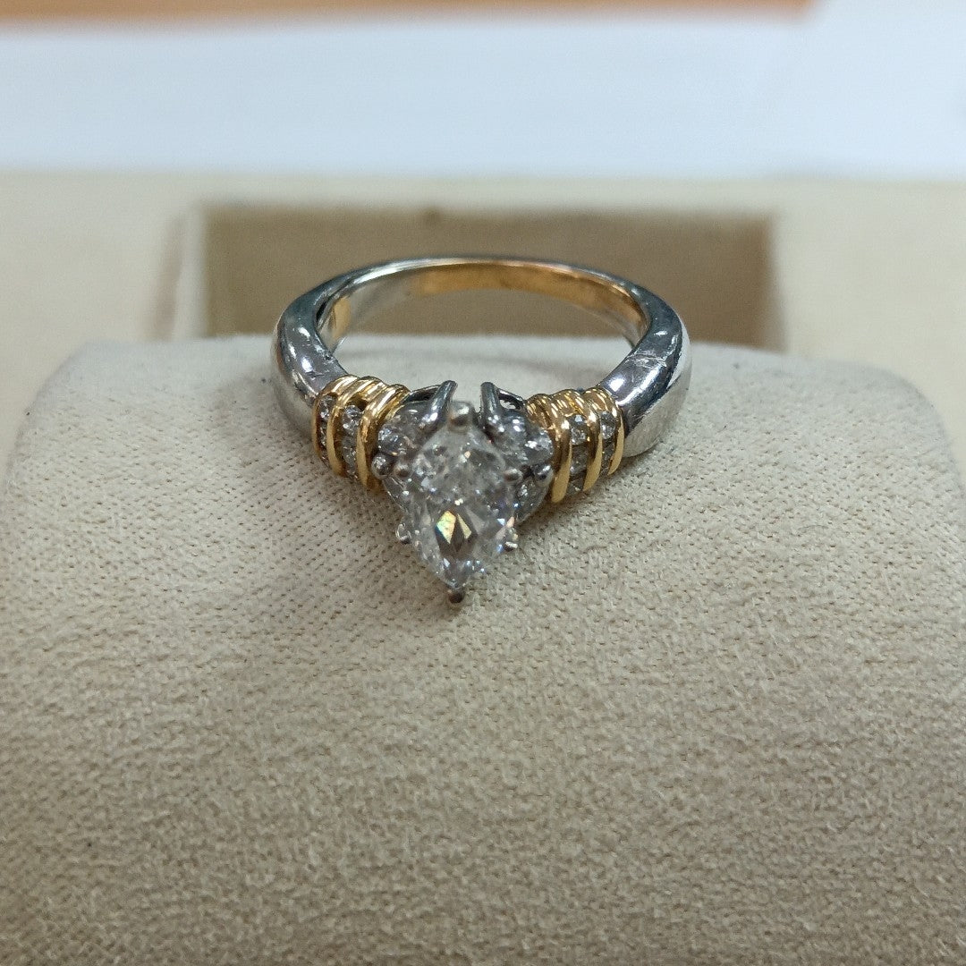 ANILLO ORO BLANCO 14 K 7,40 GRMS (SEMINUEVO)