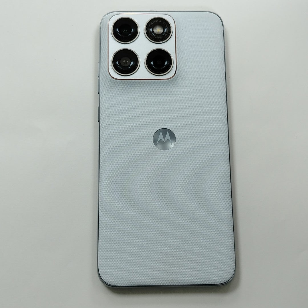 CELULAR MOTOROLA EDGE 70 FUSION XT2605-3 (2026) 256 GB 8 GB RAM (SEMINUEVO)