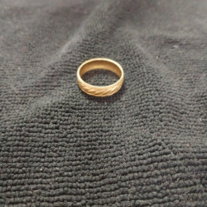 ARGOLLA ORO 10 K 2.3 GRMS (SEMINUEVO)