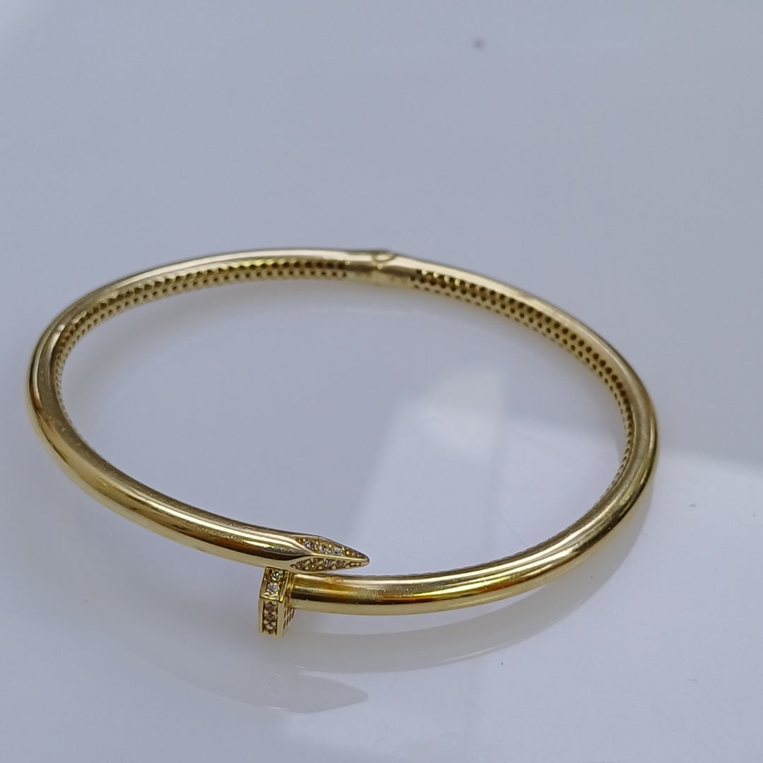 PULSERA RIGIDA ORO 14 K 12.2 GRMS (SEMINUEVO)