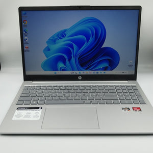 LAPTOP HP 15-FC0080LA (2024) 512 GB SSD 16 GB RAM (SEMINUEVO)