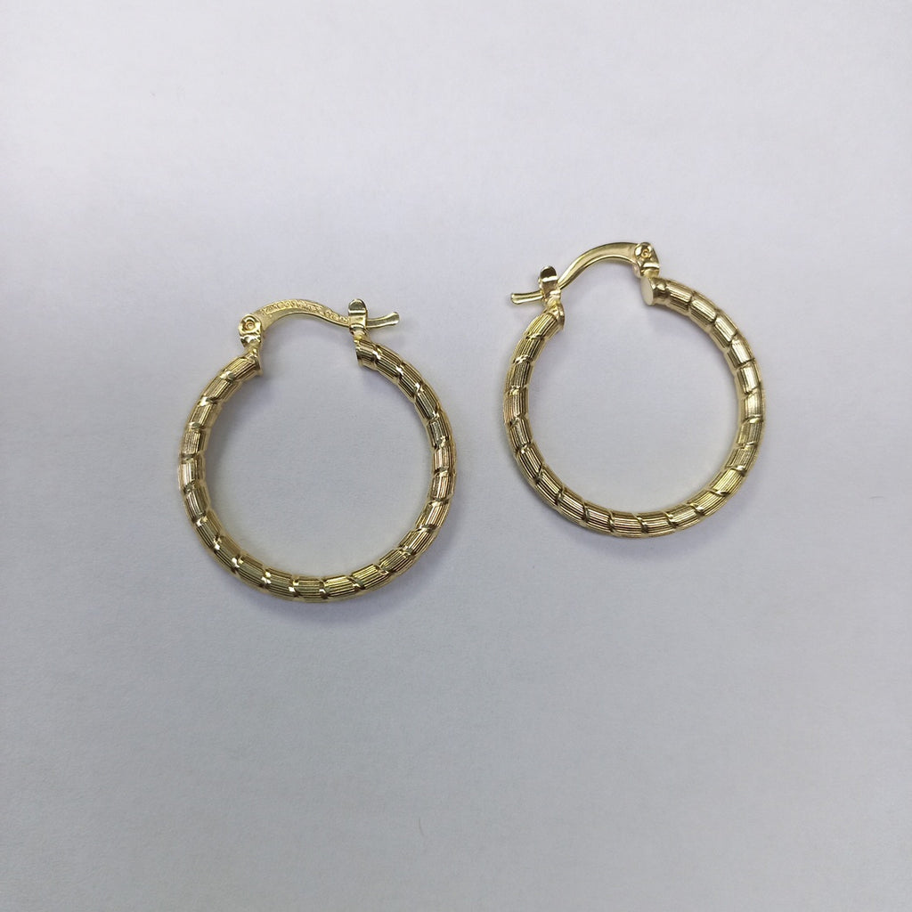 ARETES ARRACADAS LABRADAS 14K 3.2 GR (NUEVO)