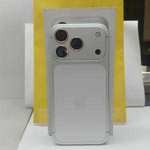 CELULAR APPLE IPHONE 17 PRO A3522 (2025) 256 GB 12 GB RAM (SEMINUEVO)